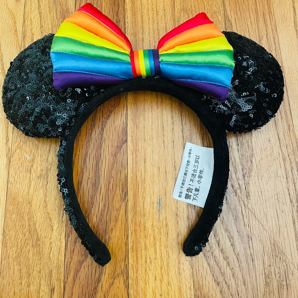 ❤️🧡💛💚💙💜🤍 Disney Parks Mickey Mouse Ears Rainbow 🌈
